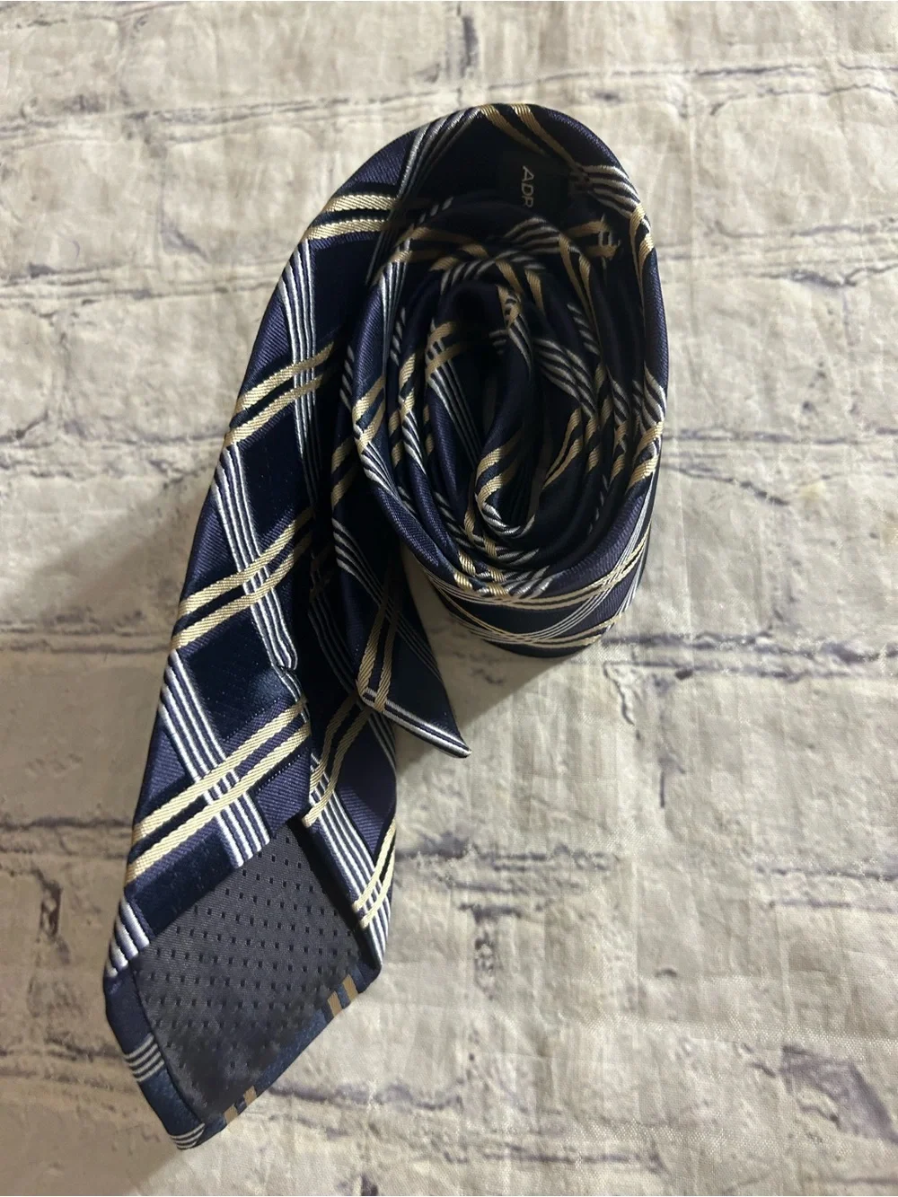 ADRIENNE VITTADINI NAVY BLUE,SILVER,GOLD PLAID PATTERN NECK TIE HAND MADE POLY